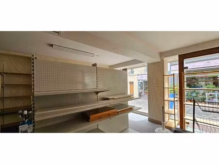 vente immeuble 173 m² loudun (86200)