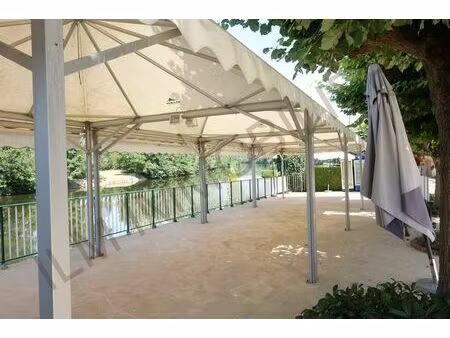 vente commerce 400 m² auxerre (89000)