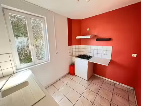 location appartement 2 pièces 45 m² à aire-sur-l'adour (40800)  490 €