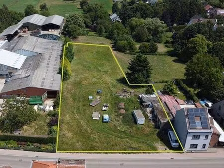 grand terrain à bâtir de 32a 08ca pour maison individuelle