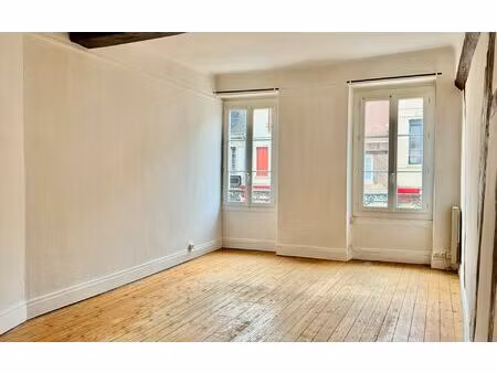 location appartement  74.11 m² t-3 à pacy-sur-eure  980 €