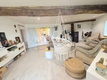 à vendre : maison de 130m2 avec grange située a vernajoul