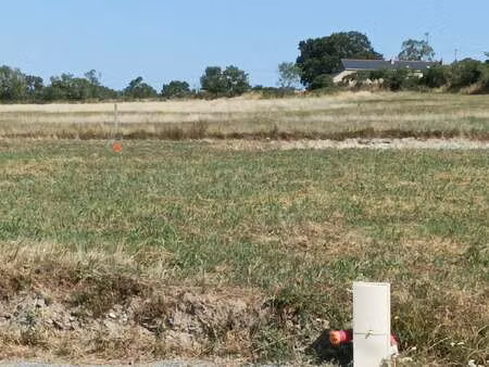 vente terrain à la possonnière (49170) : à vendre / la possonnière