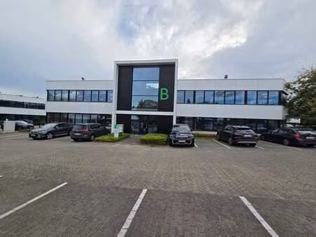 bureaux et entrepôts de 485m²