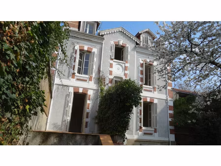 exclusivité - tarbes centre  jardin massey  quartier ferrere