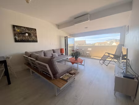 coeur de meze : spacieux 3 pieces avec grand balcon