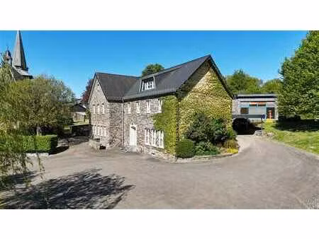 immeuble de rapport à proximité du luxembourg.