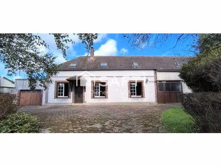 maison ancienne avec grand atelier