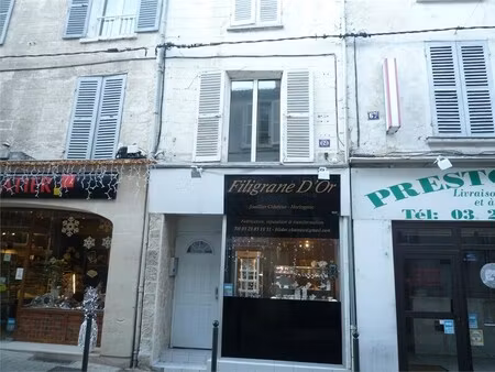 dpt aisne (02)  chateau thierry  à vendre  immeuble mixte habitation commerce excellente r