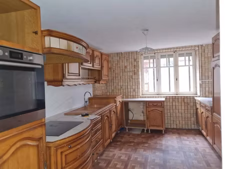 vente maison 9 pièces 210 m² à maizières-lès-vic (57810)  85 000 €