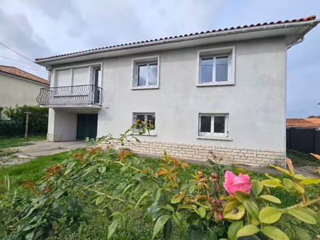 maison 5 pièces 105 m² à vendre / acheter saint-michel 16470 ? | era immobilier