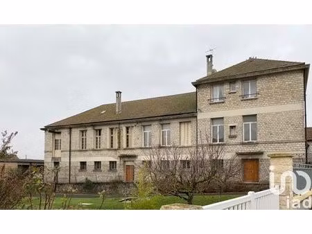 prestigieux immeuble de rapport en vente à varennes-sur-seine  france