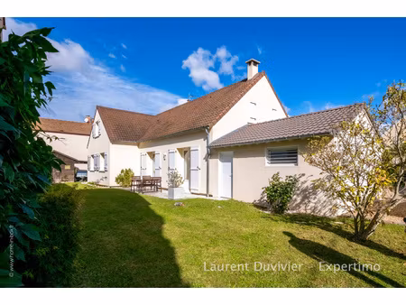 bois d’arcy - maison individuelle de 170m2 - 5 chambres - très bien entretenue à deux pas 