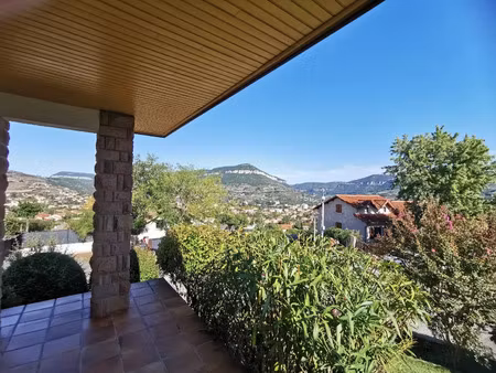 vente maison 6 pièces 140 m² millau (12100)
