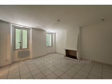 location appartement 3 pièces 56m² toulon 83200