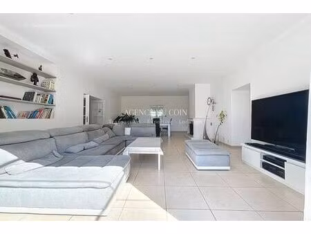 villa de luxe de 3 chambres en vente moissac-bellevue  france