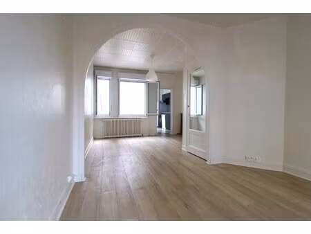 location maison 5 pièces 87m² st brieuc 22000
