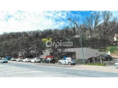 location commerce 990 m² à malemort (19360)