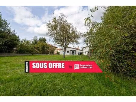 charmante villa de plain-pied sur un terrain de 1030m²