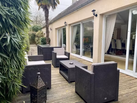 vente maison 8 pièces 181 m² à osny (95520)  585 000 €