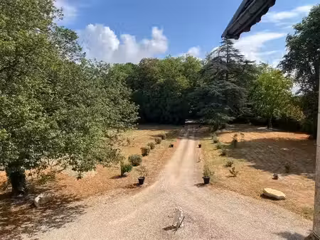 vente maison 15 pièces 431 m² à arcomps (18200)  642 858 €