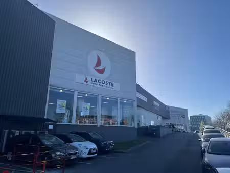 location local commercial 1 340m² fleury les aubrais 45400