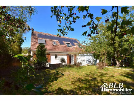 vente maison 8 pièces 130 m² les essarts-le-roi (78690)