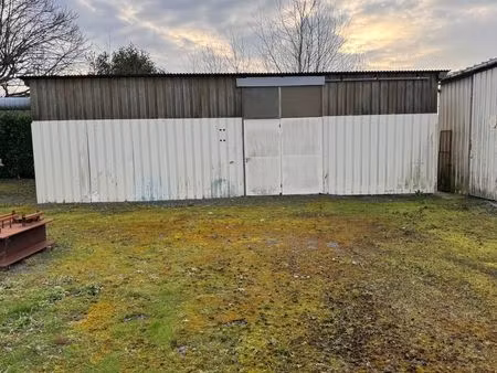 loue local de stockage