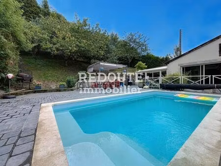 verzenay - maison avec piscine  garage et appartement