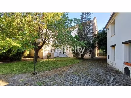 maison 8 pièces - 289 m²