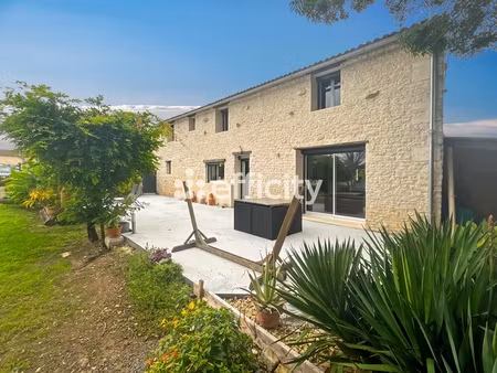 maison 6 pièces - 192 m²