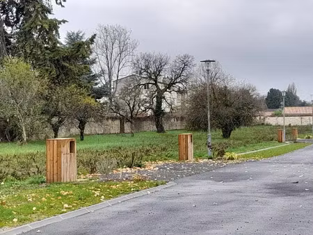 vente terrain 609 m² à jarnac (16200)  57 248 €