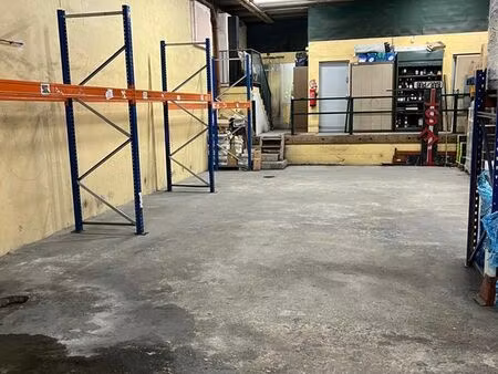 local d'activité stockage entrepôt logistique