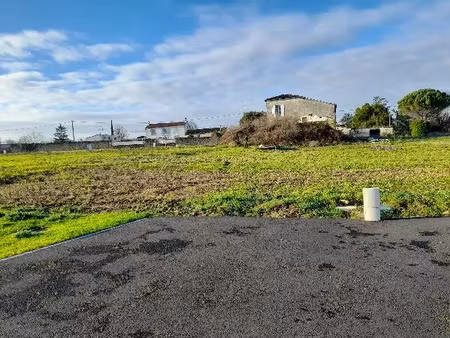 vente terrain 863 m² à cognac (16100)  80 000 €