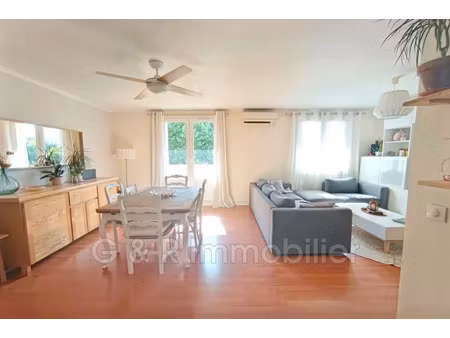 vente appartement 3 pièces 72.39 m² à aubagne (13400)  232 000 €