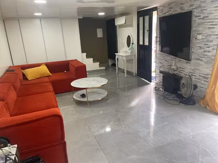 maison de 3 pieces 3 box cave