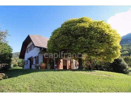 villa d'architecte à challes-les-eaux  près de chambéry