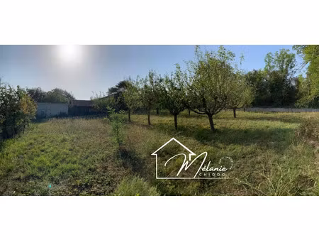 vente terrain 795 m² à les martres-de-veyre (63730)  125 000 €