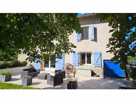 superbe bâtisse du xixème siècle 214m2 - 4 chambres - grand garage - piscine