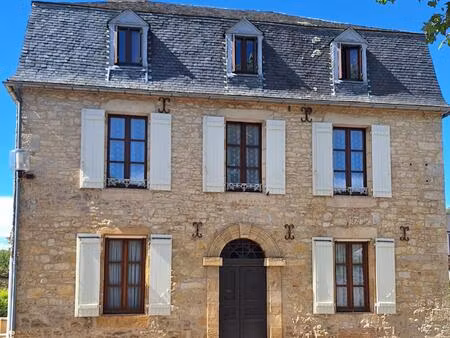 maison de ville de caractère 5 chambres - terrasses et terrain
