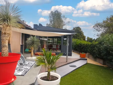 fiac maison lumineuse avec véranda  piscine et charme cont