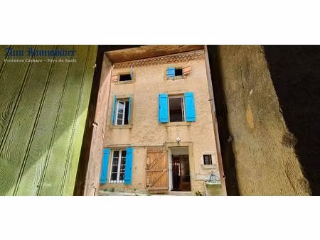 vous serez charmés par cette belle maison en pierre mitoyenne