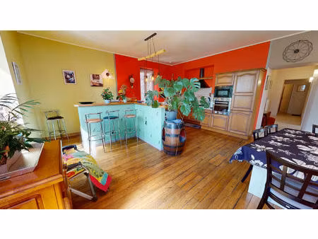 appartement t3 à corlier