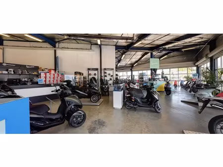 local commercial – 600 m² avec bonne visibilité à toulouse