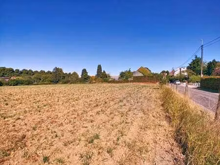 céroux-mousty - beau terrain à bâtir (lot 3)