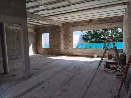 3 pièces à rénover avec patio et terrasse - saint savournin (13)