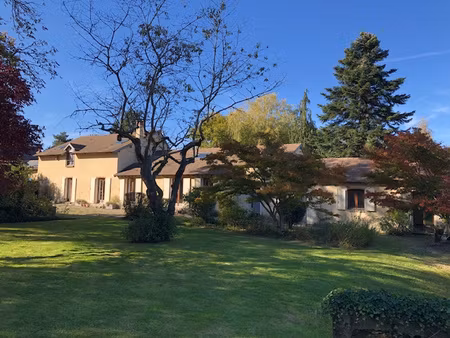 belle maison ancienne à rochefort-en-yvelines