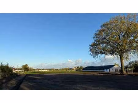 uitzonderlijke villa bouwgronden in centrum hertsberge