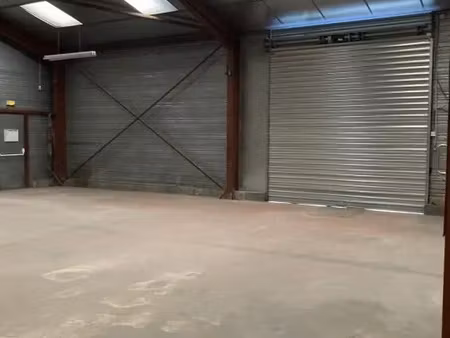 entrepôt/bureaux 662m2 à louer gradignan proche rocade