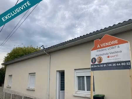 maison à vendre sur la commune des eglisottes et chalaures avec son grand terrain construc